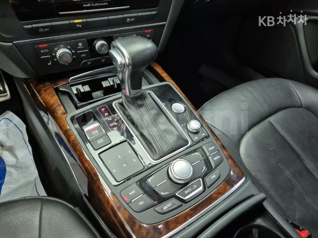 Audi A6 2.0 TDI C7 Dynamic — снимка 8