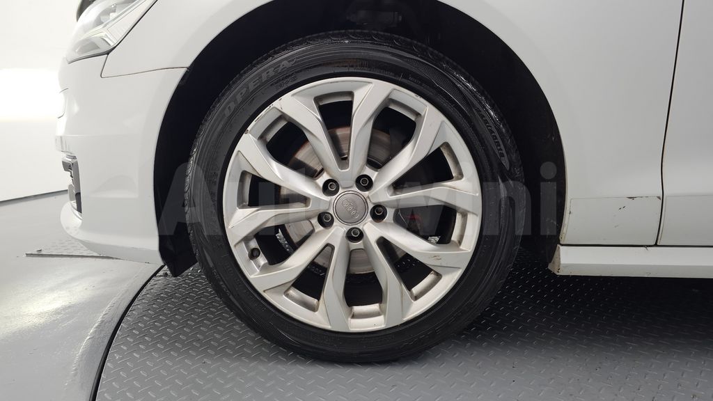Audi New A6 35 TDI Quattro Premium C7 — снимка 5