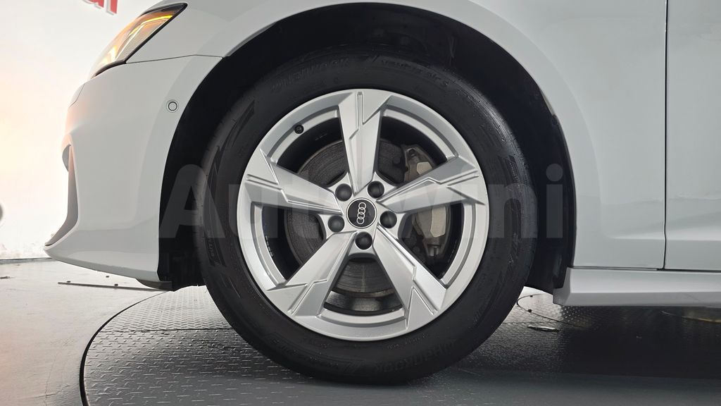 Audi A6(C8) 45 TFSI — снимка 4