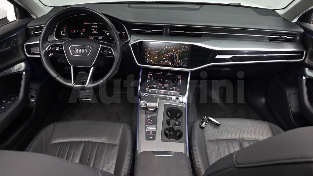 Audi A6(C8) 45 TFSI — снимка 6