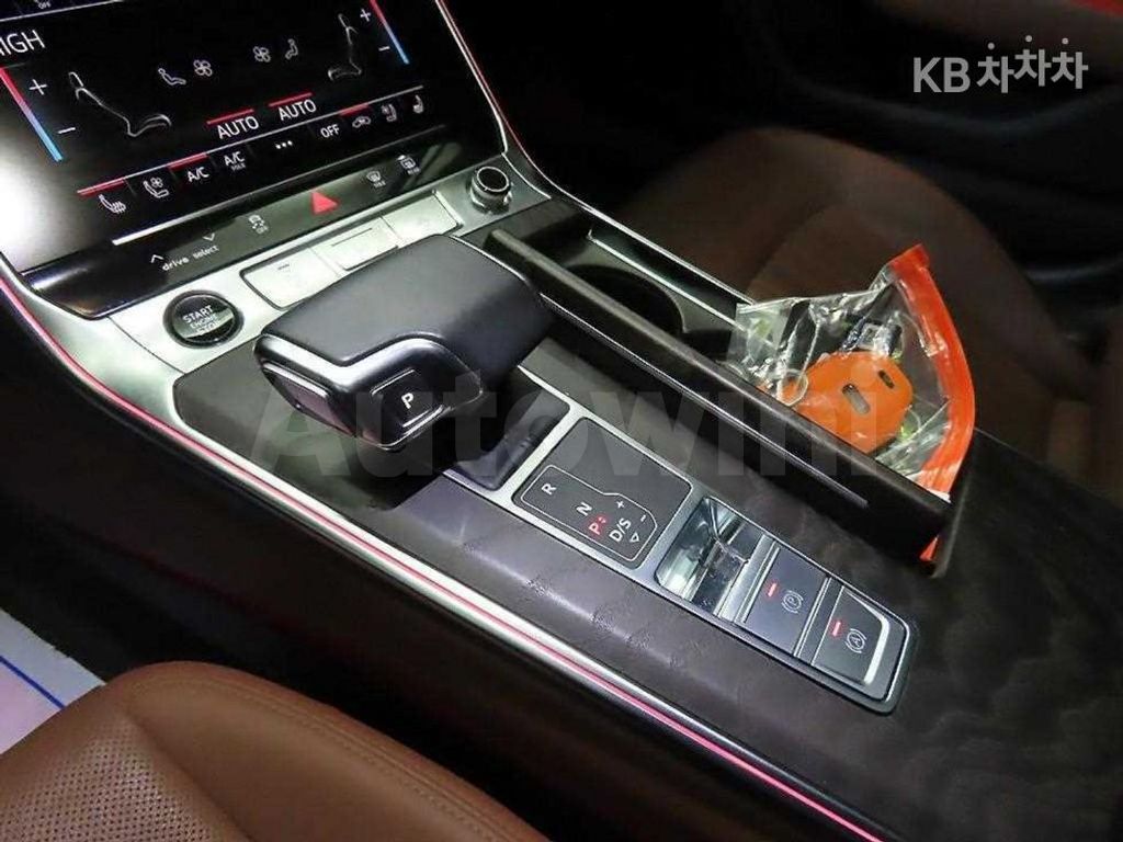 Audi A6(C8) 45 TFSI Premium — снимка 12