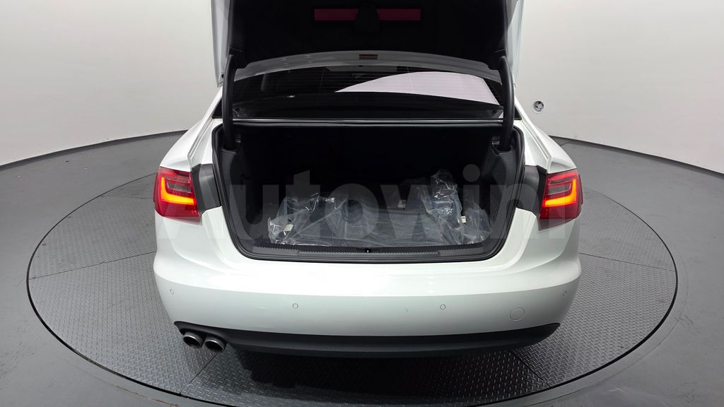 Audi New A6 35 TDI C7 — снимка 20