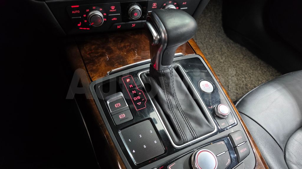Audi New A6 2.0 TDI Dynamic C7 — снимка 9