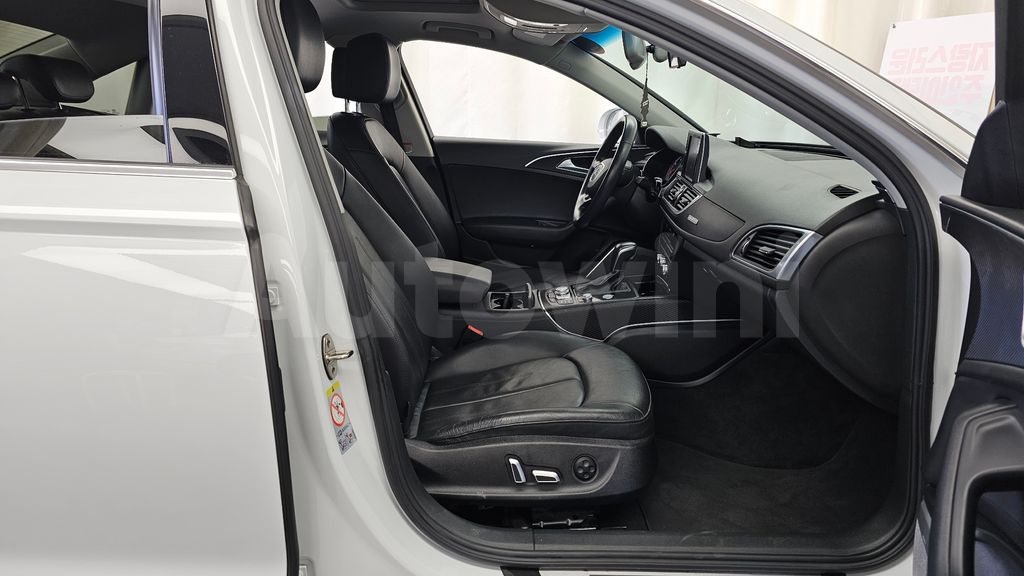 Audi New A6 35 TDI C7 — снимка 11