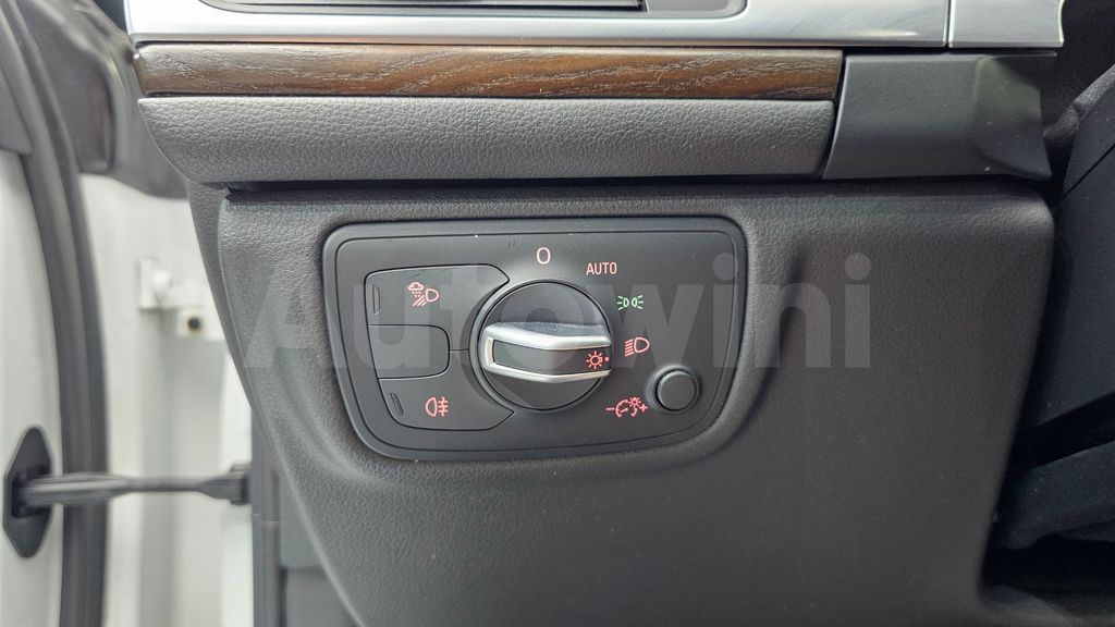 Audi New A6 35 TDI Premium C7 — снимка 16