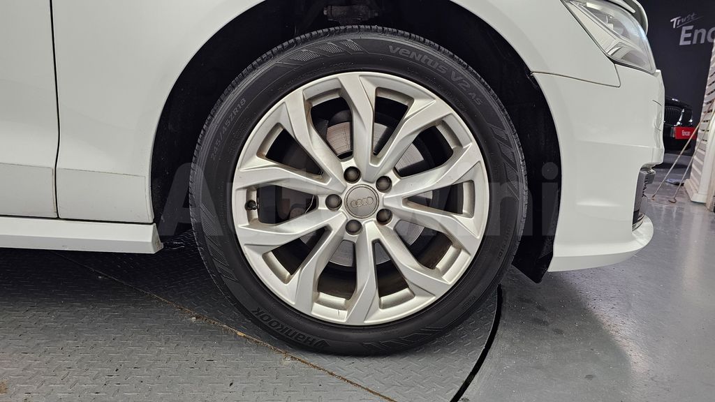 Audi New A6 35 TDI Premium C7 — снимка 5