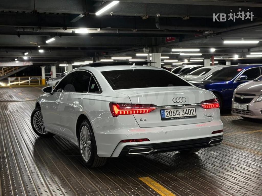 Audi A6(C8) 40 TDI Quattro Premium — снимка 3