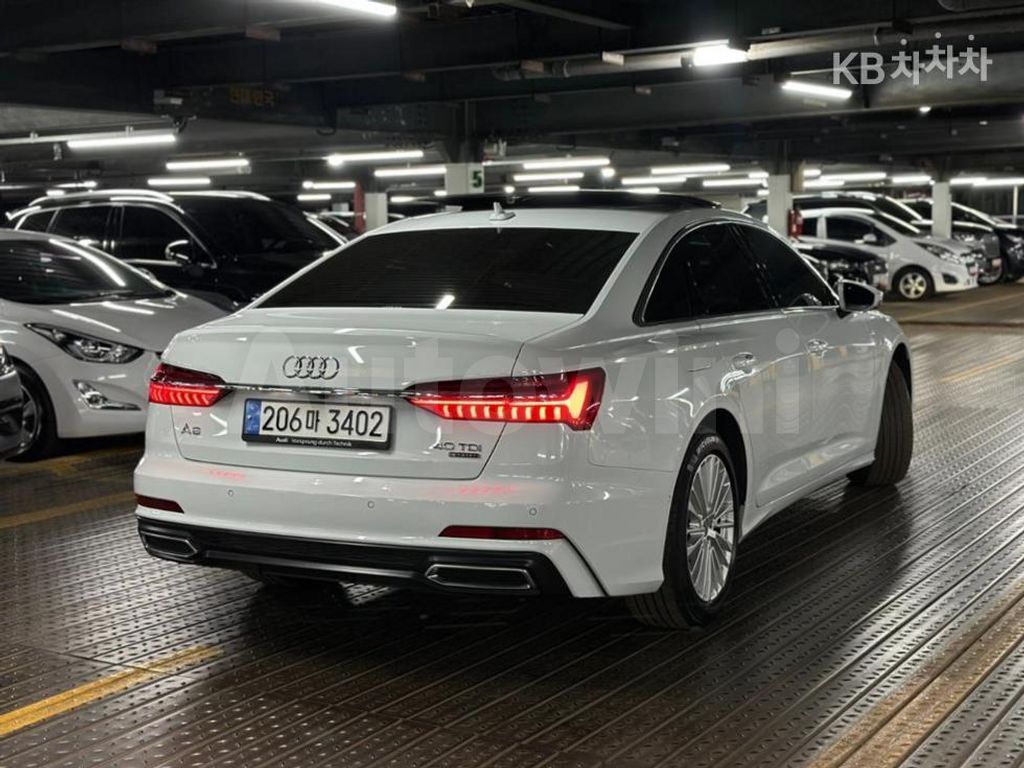 Audi A6(C8) 40 TDI Quattro Premium — снимка 4