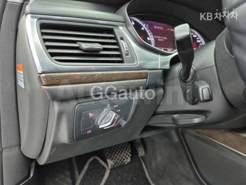 Audi A6 35 TDI C7(14~) — снимка 17