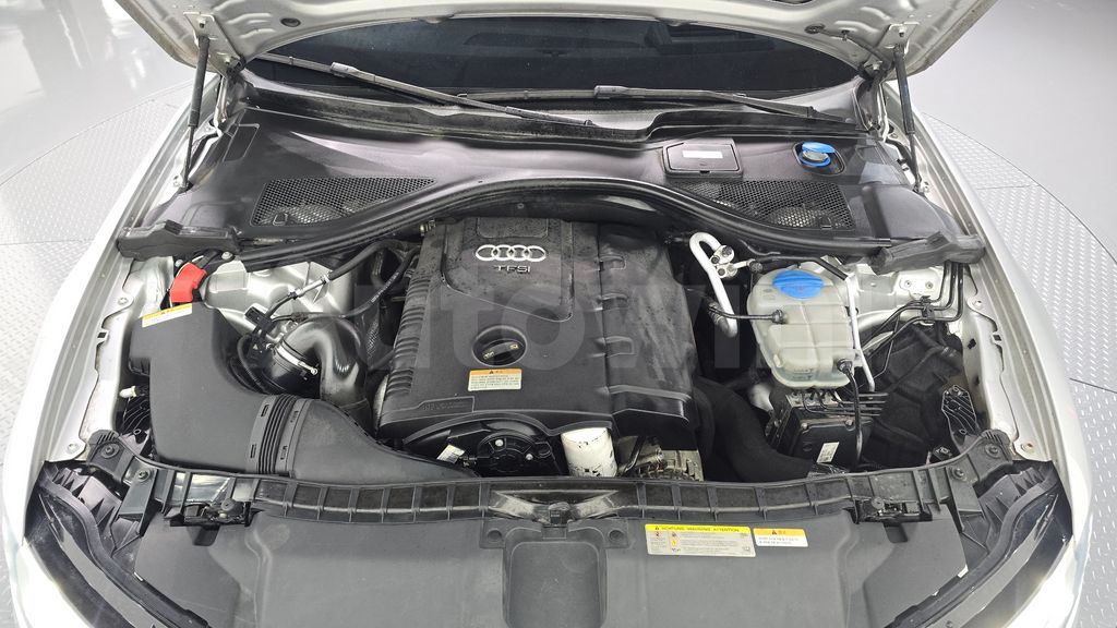 Audi New A6 2.0 TFSI Quattro Dynamic C7 — снимка 6
