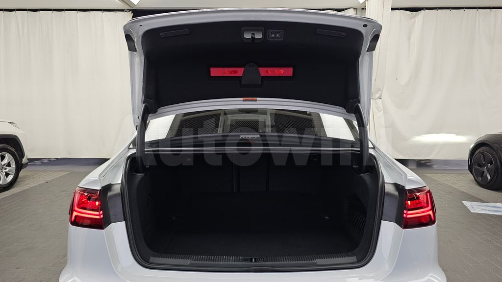Audi New A6 35 TDI Premium C7 — снимка 20