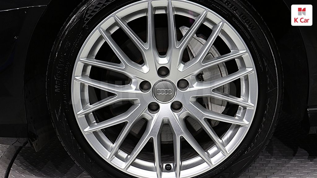 Audi New A6 40 TFSI Premium — снимка 4