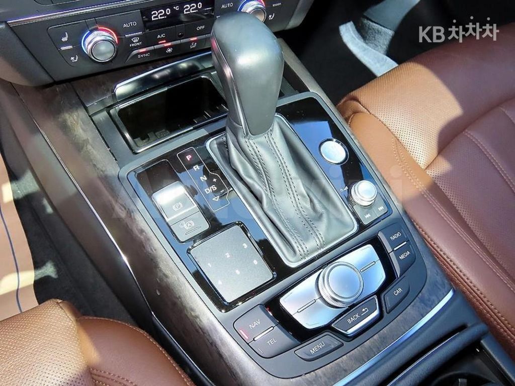 Audi A6 35 TDI Premium C7(15~) — снимка 11