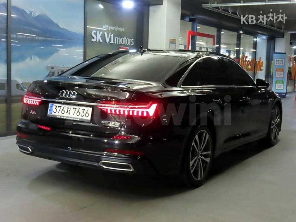 Audi A6(C8) 45 TFSI Quattro Premium — снимка 4