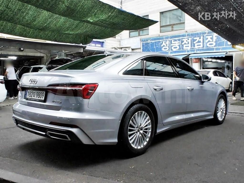 Audi A6(C8) 40 TDI Premium — снимка 4