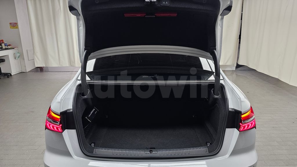 Audi A6(C8) 40 TDI Premium — снимка 19