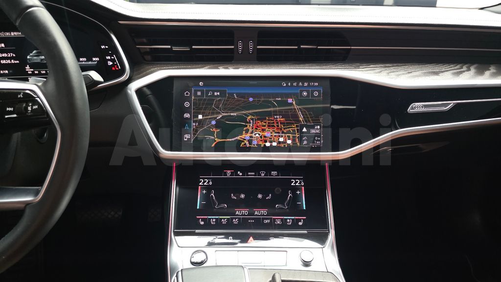 Audi A6(C8) 40 TDI Premium — снимка 14
