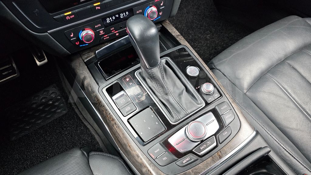 Audi New A6 35 TDI Premium C7 — снимка 9