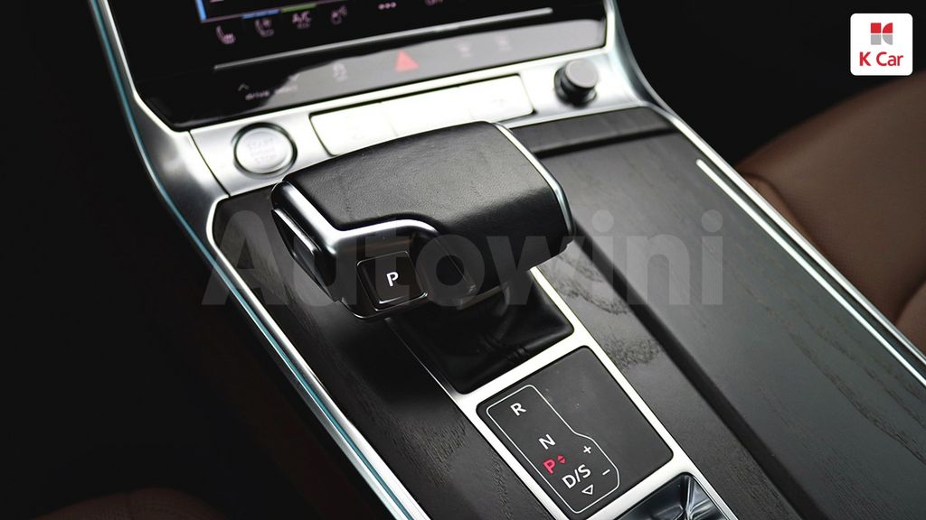 Audi A6 Gasoline 2WD — снимка 15