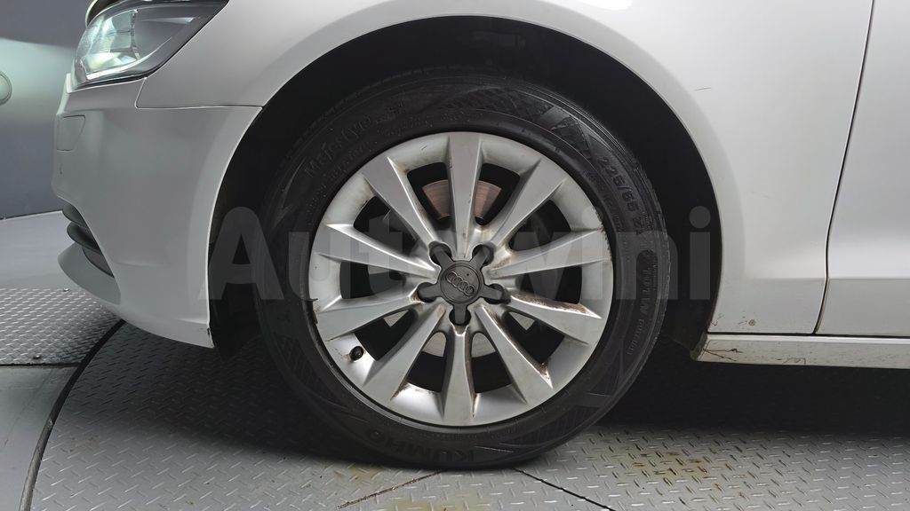 Audi New A6 2.0 TDI C7 — снимка 5