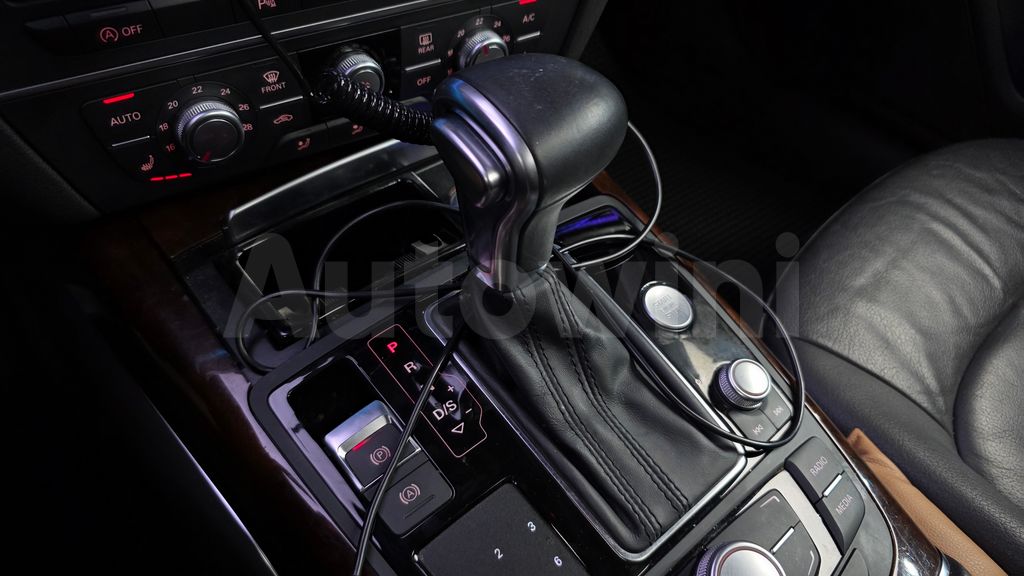 Audi New A6 2.0 TDI C7 — снимка 9