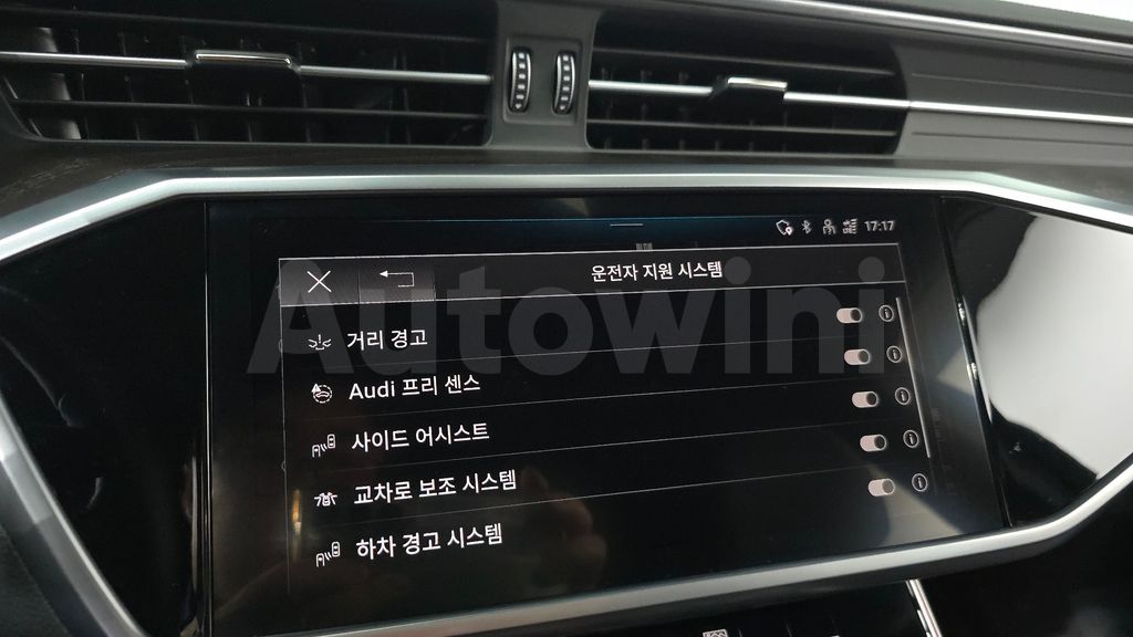 Audi A6(C8) 40 TDI Premium — снимка 15