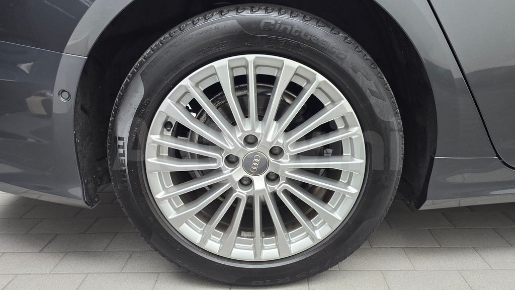 Audi A6(C8) 40 TDI Quattro Premium — снимка 5