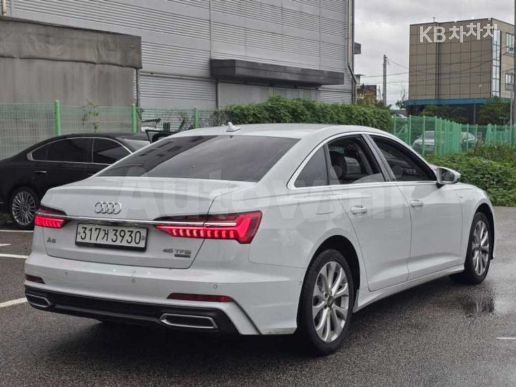 Audi A6(C8) 45 TFSI Quattro Premium — снимка 3