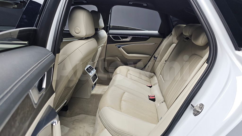 Audi A6(C8) 45 TDI Quattro Premium — снимка 11