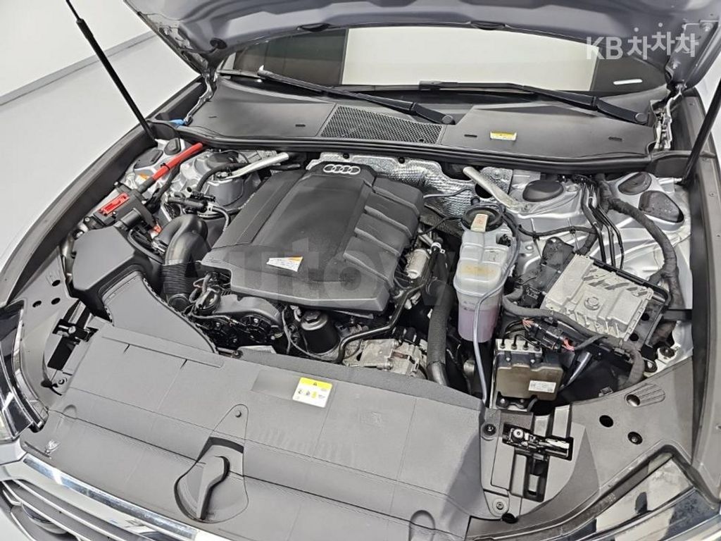 Audi A6(C8) 45 TFSI Premium — снимка 5