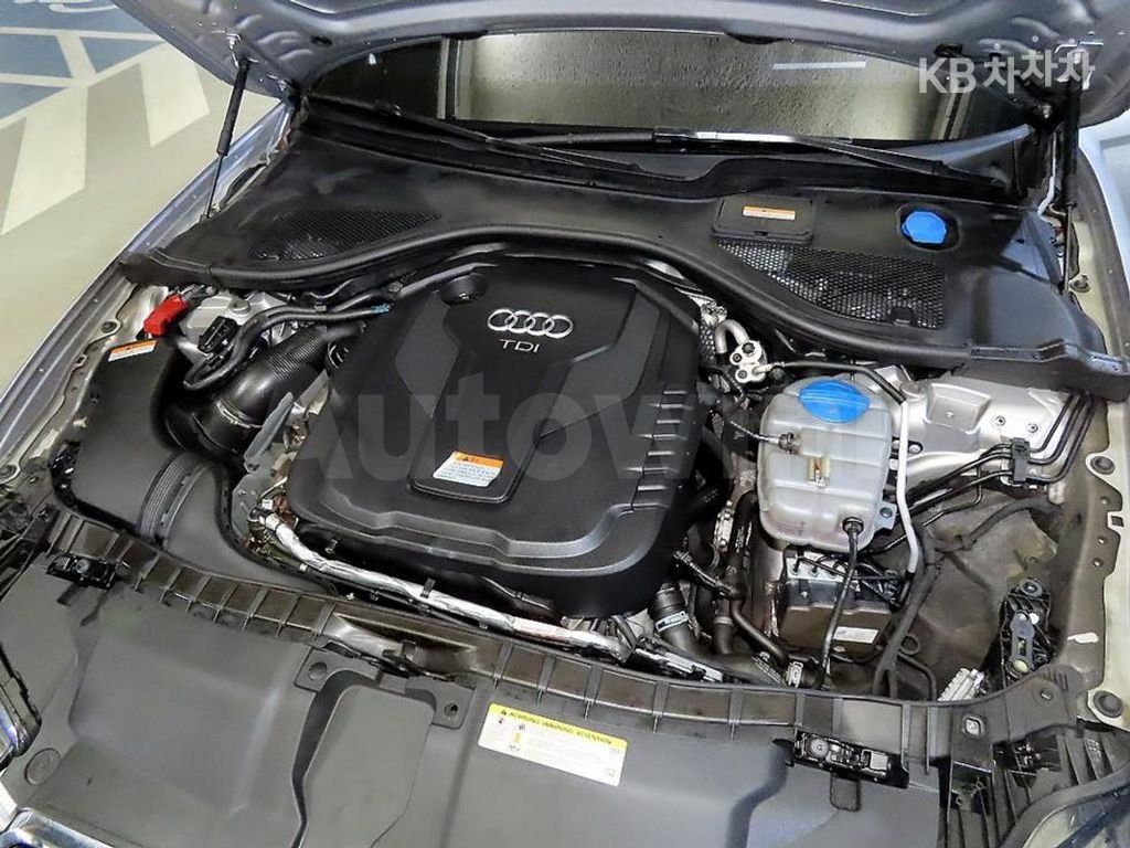 Audi A6 35 TDI Premium C7(15~) — снимка 19