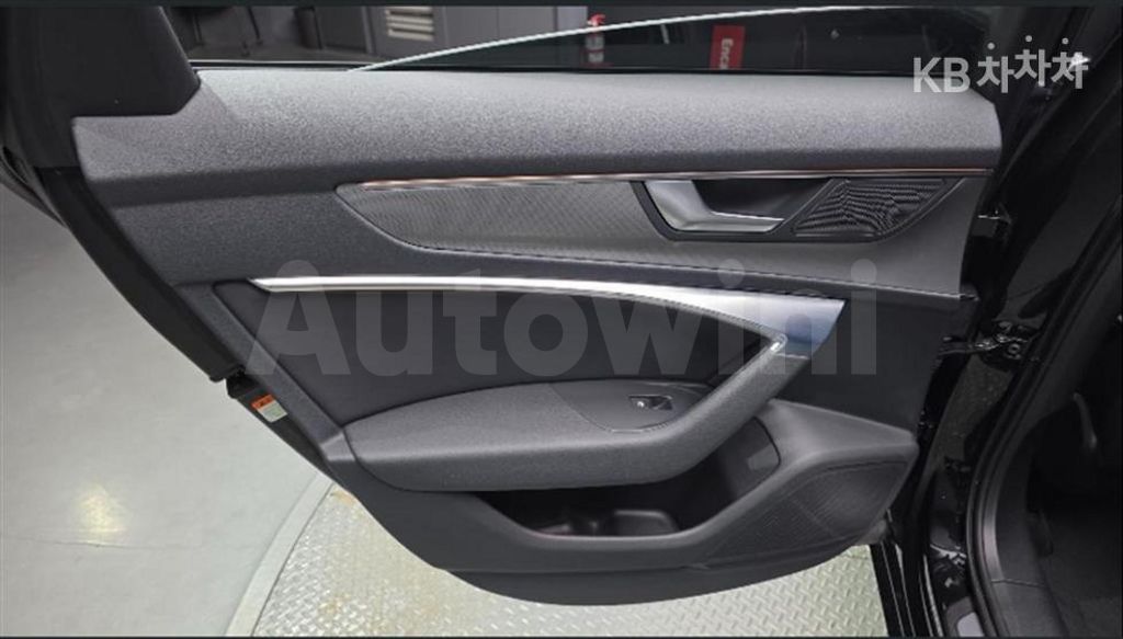 Audi A6(C8) 45 TFSI Basic — снимка 14