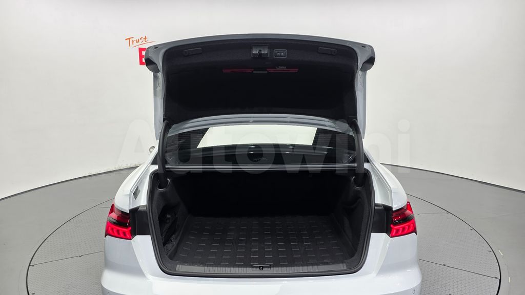 Audi A6(C8) 45 TFSI Quattro Premium — снимка 19