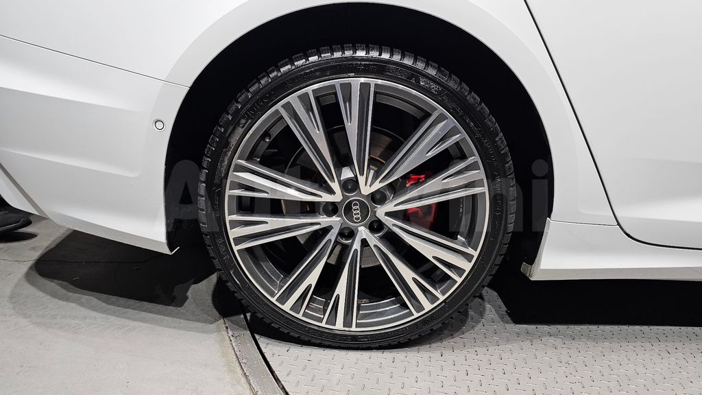 Audi A6(C8) 45 TFSI Quattro Premium — снимка 5