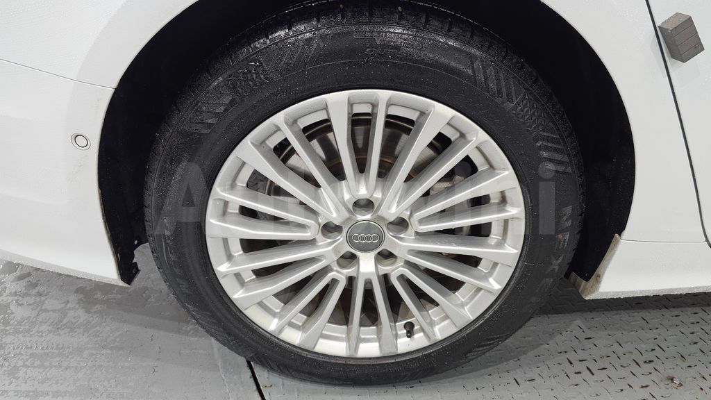 Audi A6(C8) 45 TFSI Quattro Premium — снимка 4