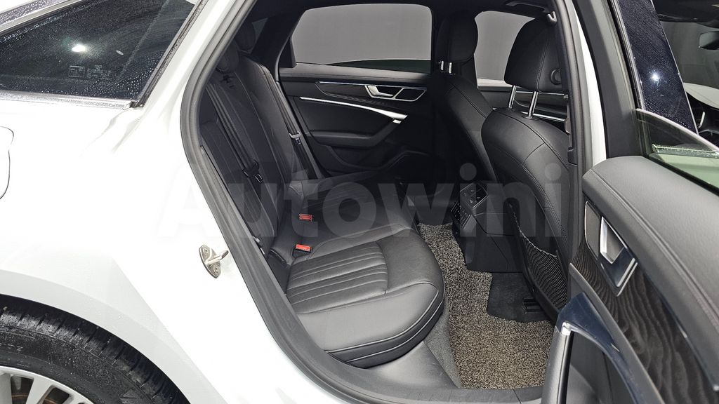 Audi A6(C8) 45 TFSI Quattro Premium — снимка 10