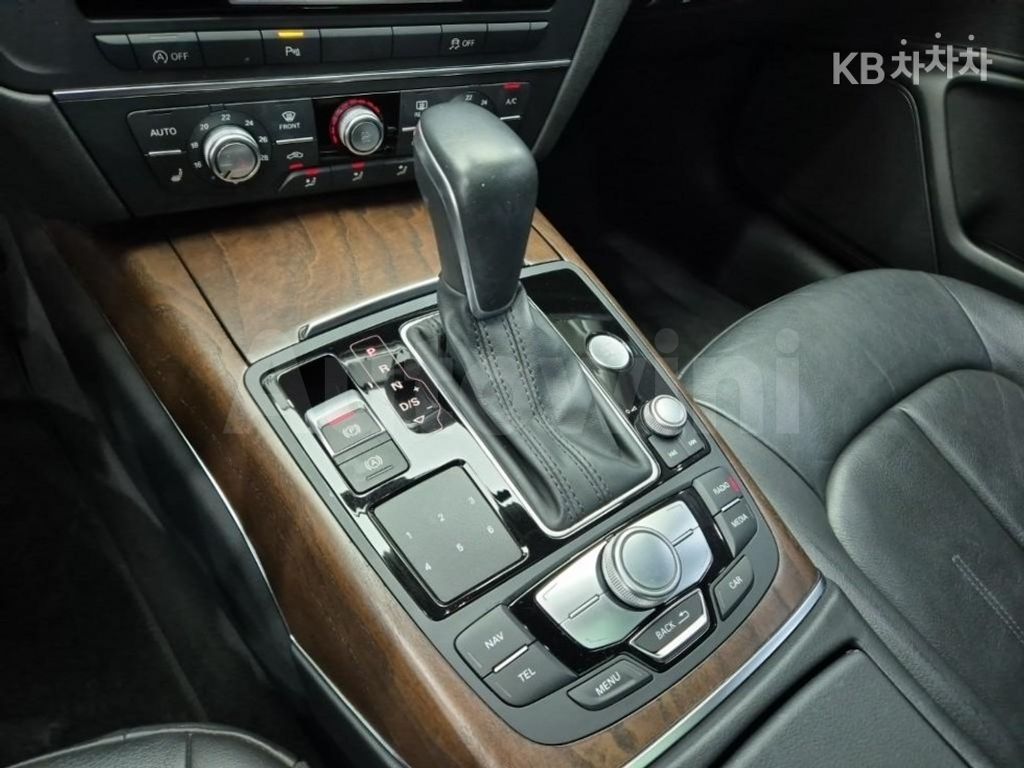 Audi A6 40 TDI Quattro C7(15~) — снимка 9