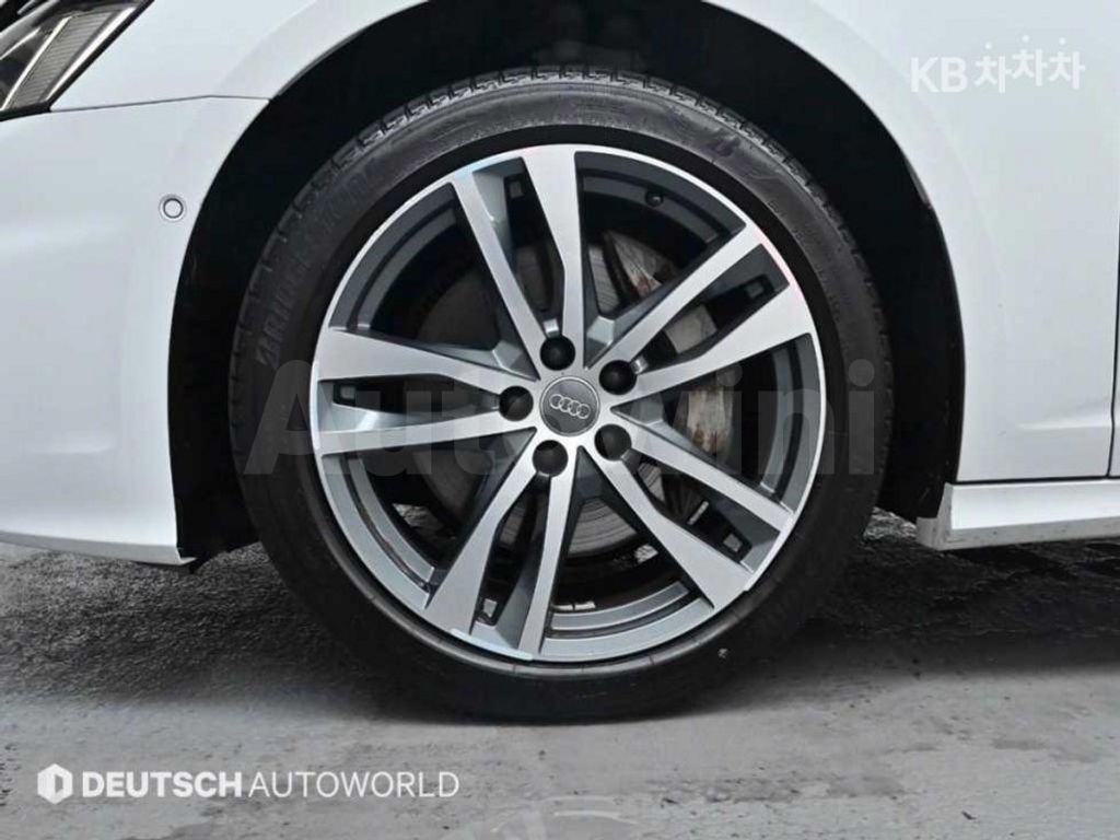 Audi A6(C8) 45 TDI Quattro Premium — снимка 5
