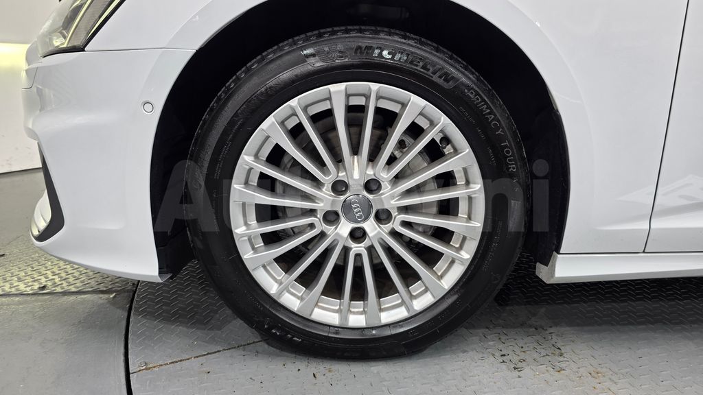 Audi A6(C8) 40 TDI Quattro Premium — снимка 5