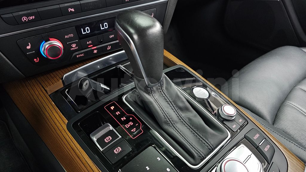 Audi New A6 40 TDI Quattro Premium C7 — снимка 9