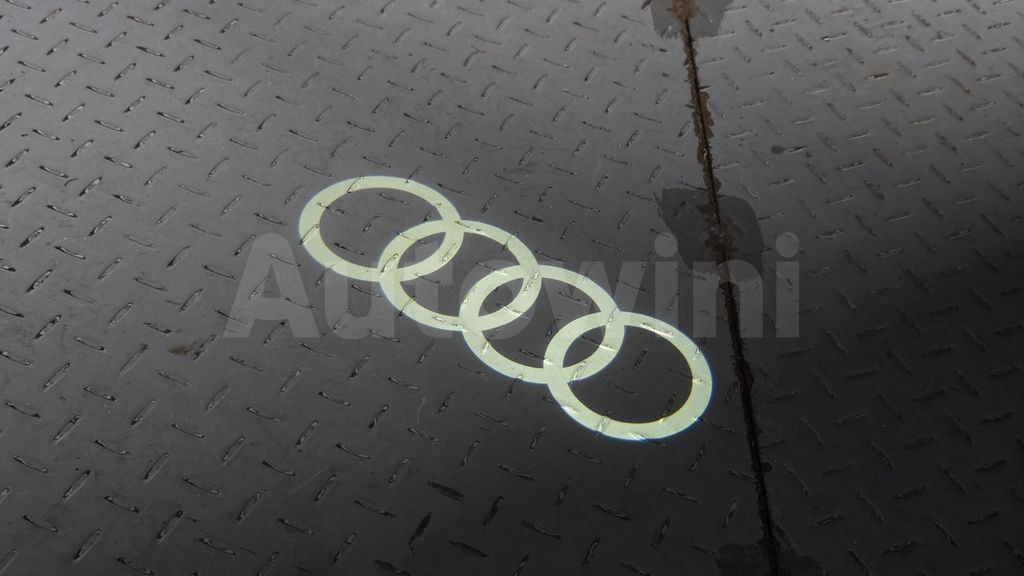 Audi A6(C8) 50 TDI Quattro Premium — снимка 19