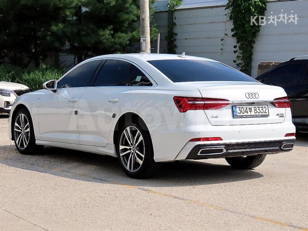 Audi A6(C8) 45 TDI Quattro Premium — снимка 3