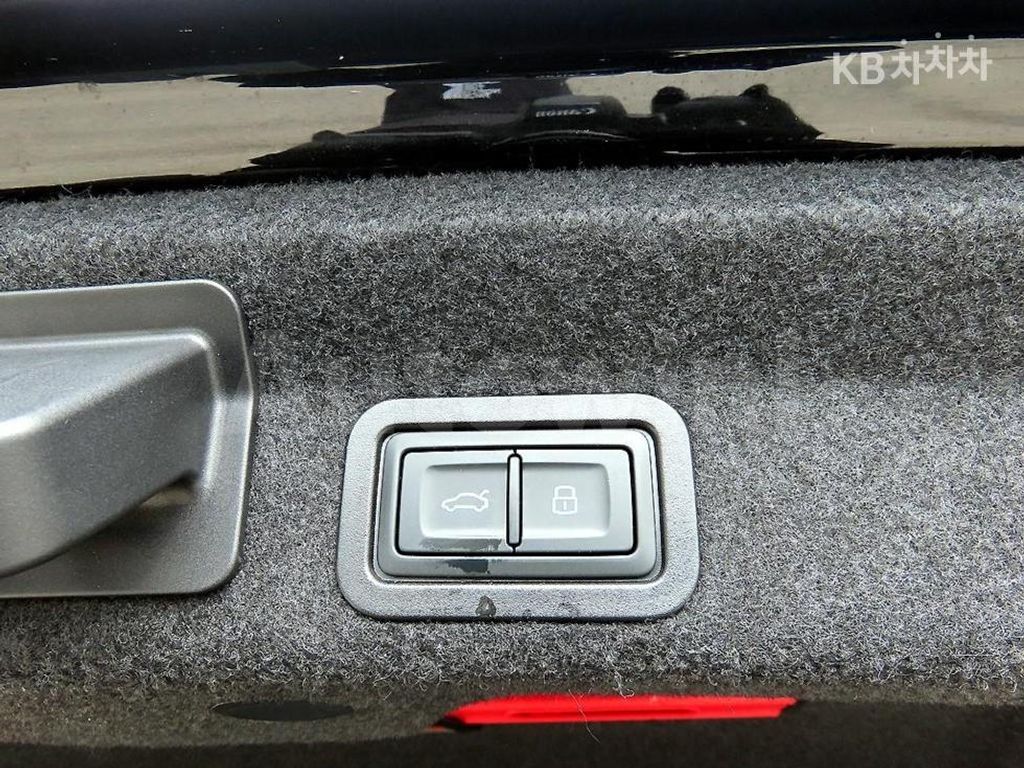 Audi A6(C8) 45 TFSI Premium — снимка 17