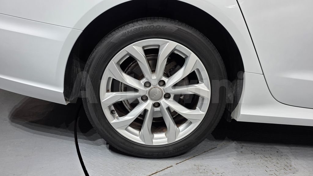 Audi New A6 35 TDI Premium C7 — снимка 5