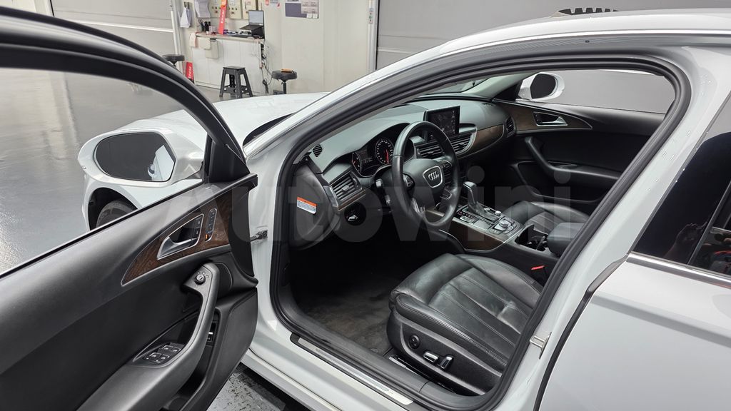Audi New A6 35 TDI Premium C7 — снимка 10