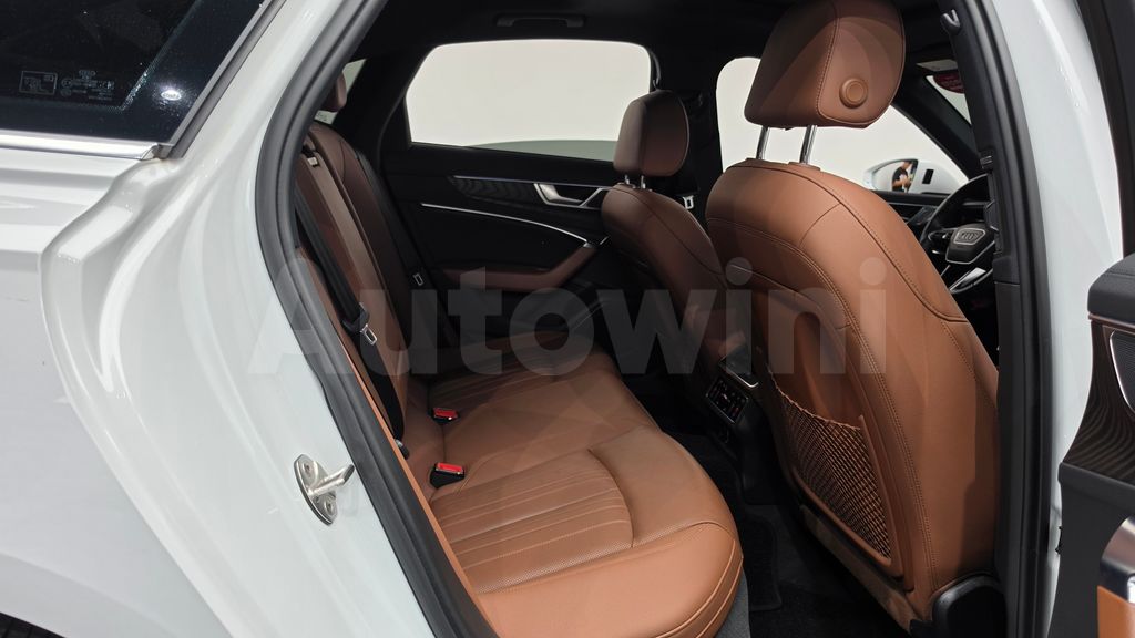 Audi A6(C8) 40 TDI Quattro Premium — снимка 11