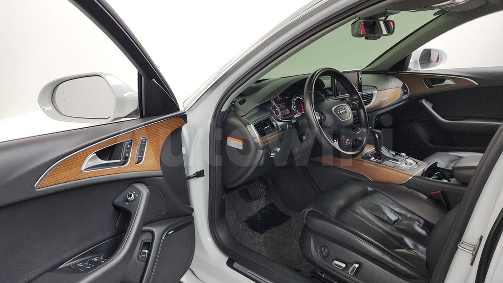 Audi New A6 40 TDI Quattro Premium C7 — снимка 10