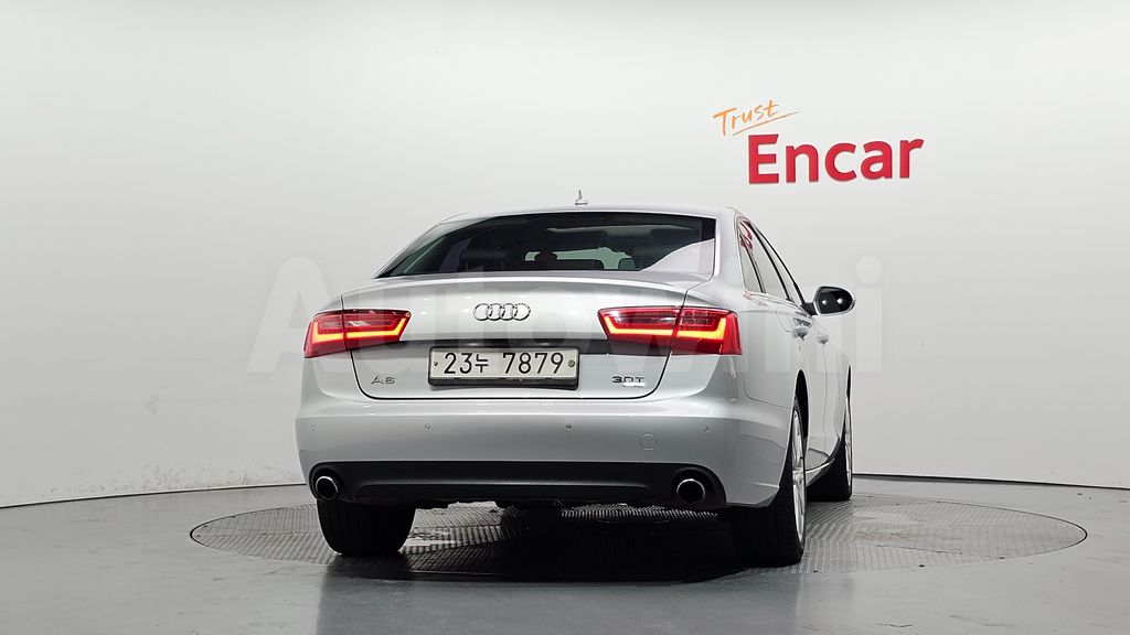 Audi New A6 3.0 TFSI Quattro C7 — снимка 4