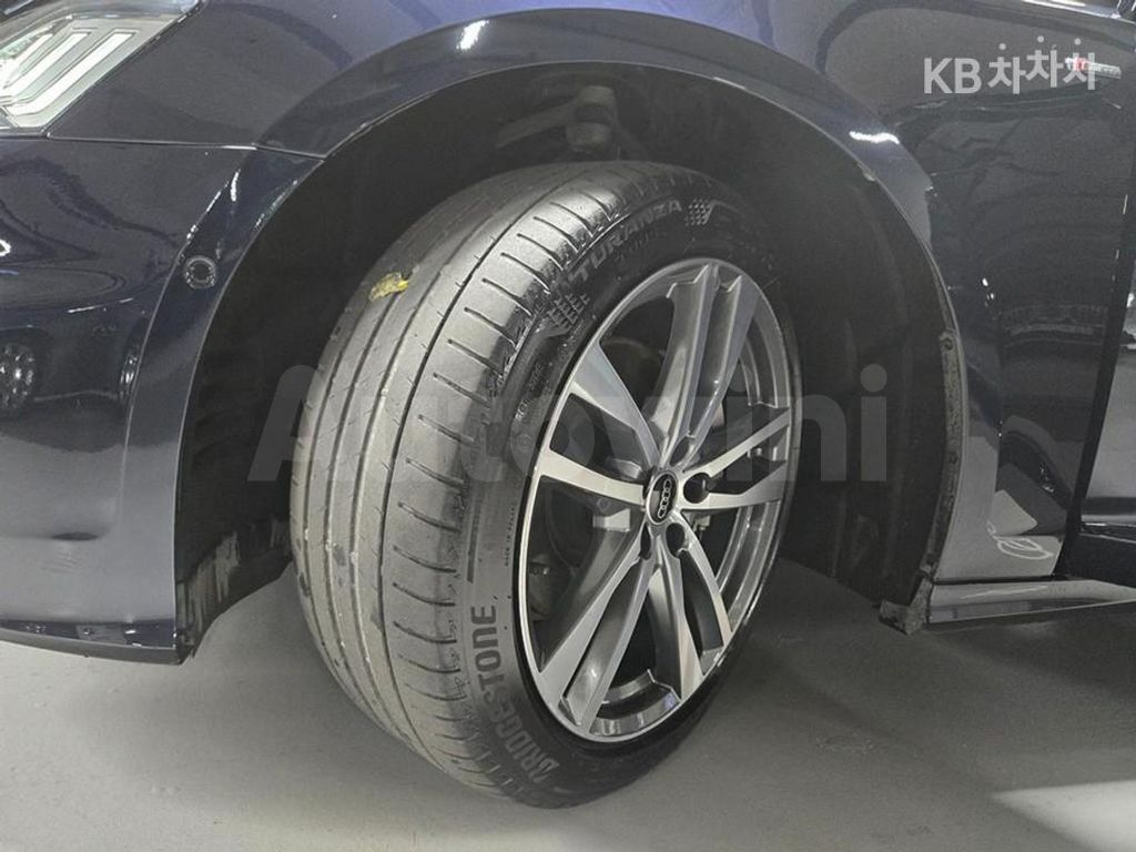 Audi A6(C8) 45 TFSI Quattro Premium — снимка 20