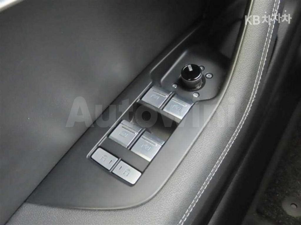 Audi A6(C8) 45 TDI Quattro Premium — снимка 12